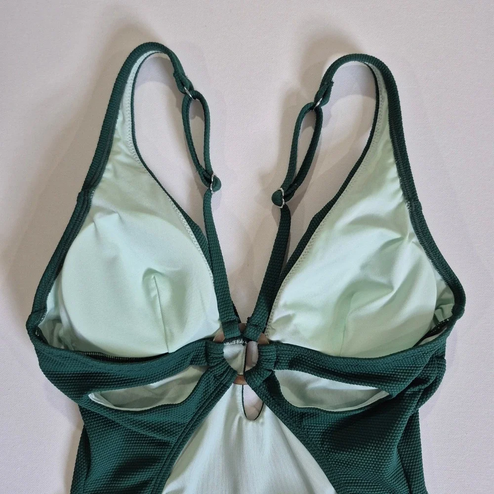 Cupshe Womens One Piece Swimsuit Dark Green‎ Textured Cutout  Size S